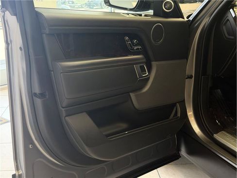 Used 2020 Land Rover Range Rover HSE AWD/4WD image 10