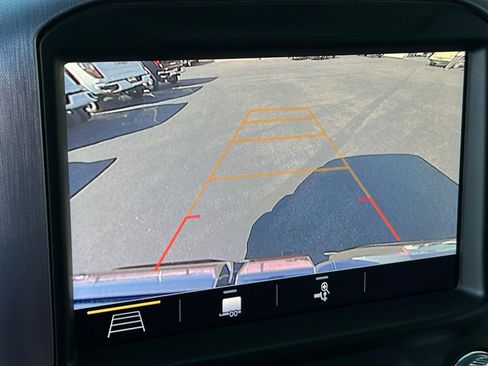 Used 2019 GMC Sierra 1500 SLT w/ SLT Premium Package image 28