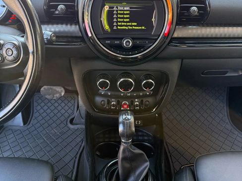 Used 2016 MINI Cooper Clubman image 25