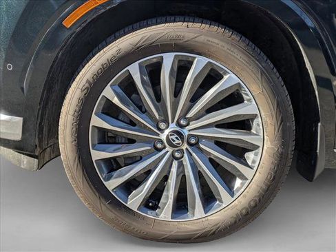 Used 2025 Hyundai Palisade Calligraphy image 9
