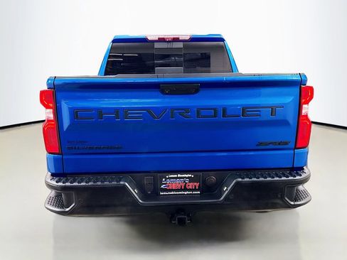 Used 2022 Chevrolet Silverado 1500 ZR2 w/ Technology Package AWD/4WD image 9