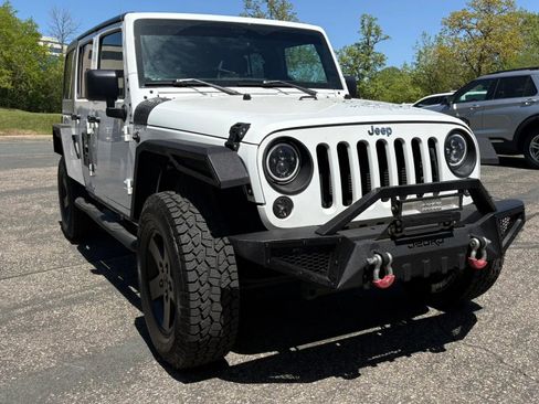 Used 2018 Jeep Wrangler Unlimited Sport S AWD/4WD image 13