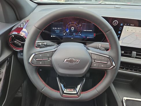 New 2027 Chevrolet Equinox RS w/ Convenience Package III FWD image 19