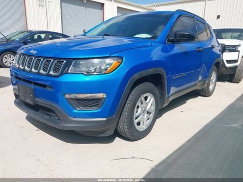 Used 2018 Jeep Compass Sport FWD image 2