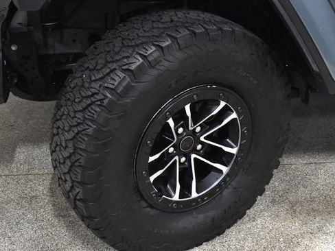 Used 2024 Jeep Wrangler Unlimited Rubicon image 11