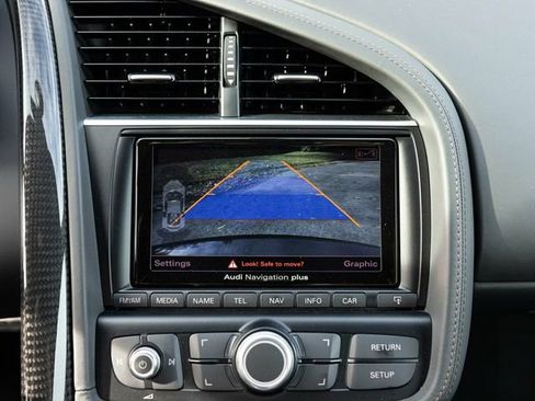 Used 2015 Audi R8 V10 image 48