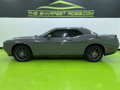 Used 2018 Dodge Challenger GT AWD/4WD image 6