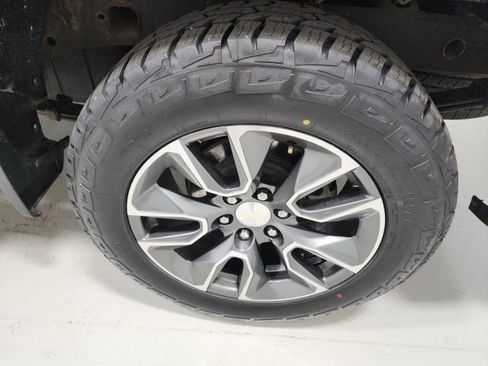 Used 2022 Chevrolet Silverado 1500 LT image 37