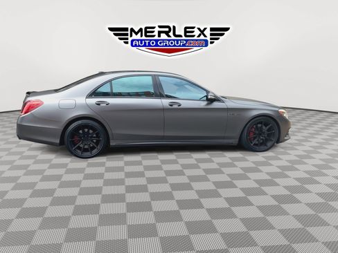 Used 2016 Mercedes-Benz S 550 Sedan image 9