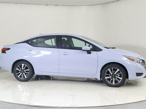 New 2025 Nissan Versa SV w/ Trunk Package image 8