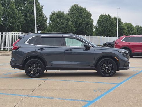 Certified 2025 Honda CR-V Sport Touring image 6