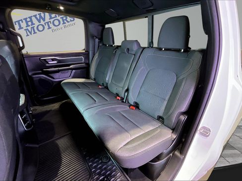 Used 2022 RAM 1500 Big Horn AWD/4WD image 23