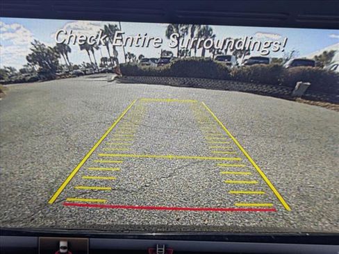 Certified 2018 Mercedes-Benz SLC 300 image 10