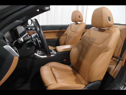 Used 2023 BMW 430i xDrive Convertible w/ M Sport Package AWD/4WD image 6
