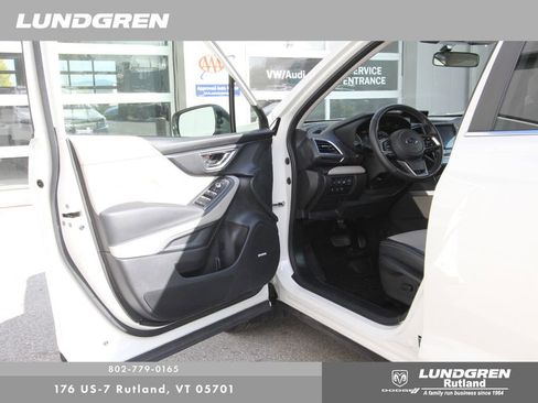 Used 2023 Subaru Forester Limited image 10