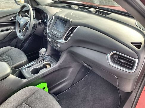 Certified 2024 Chevrolet Equinox LT FWD image 27