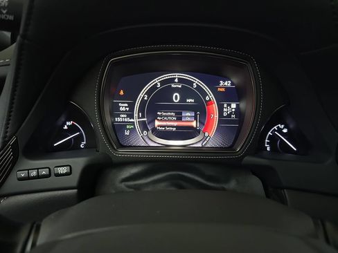 Used 2018 Lexus LS 500 w/ Interior Upgrade Package RWD image 22