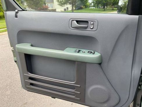 Used 2005 Honda Element EX image 78