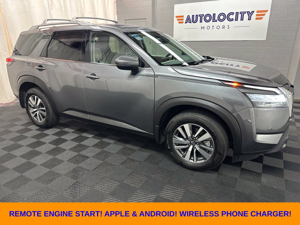 Used 2024 Nissan Pathfinder SL AWD/4WD image 1