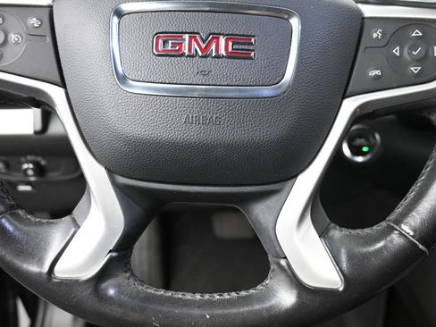 Used 2020 GMC Terrain SLE w/ Driver Convenience Package AWD/4WD image 17