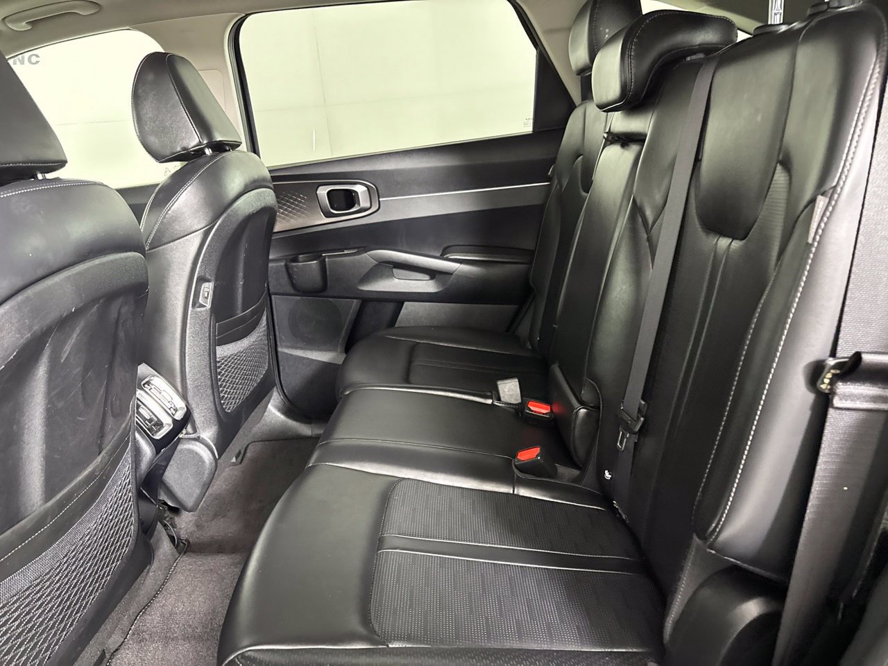 Used 2024 Kia Sorento S w/ Panoramic Sunroof Package FWD image 25
