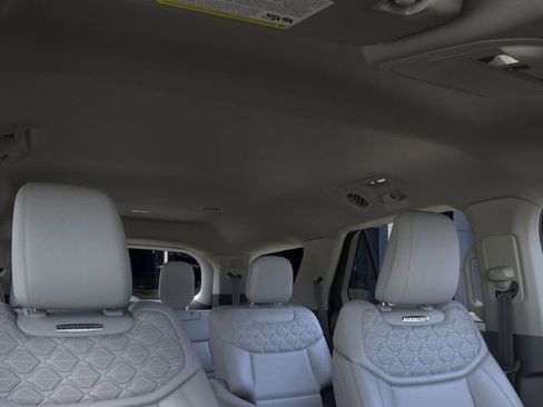 New 2026 Ford Explorer Platinum w/ LUX Leather Package image 22