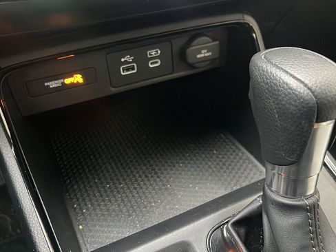 Used 2024 Honda CR-V EX image 17