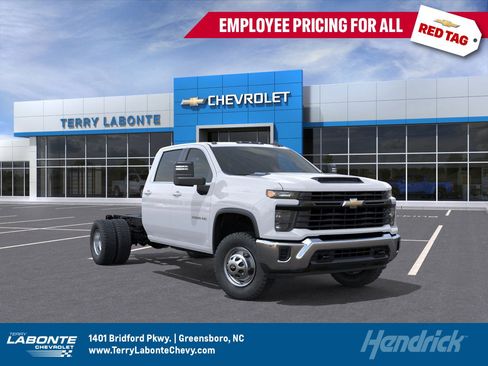 New 2025 Chevrolet Silverado 3500 W/T w/ WT Convenience Package image 1