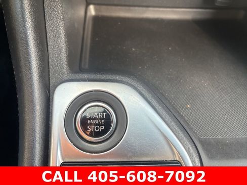 Used 2022 Nissan Sentra SR w/ Midnight Edition image 13