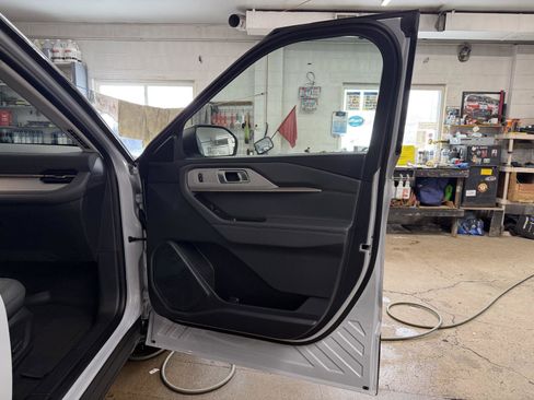 New 2026 Ford Explorer Active image 29