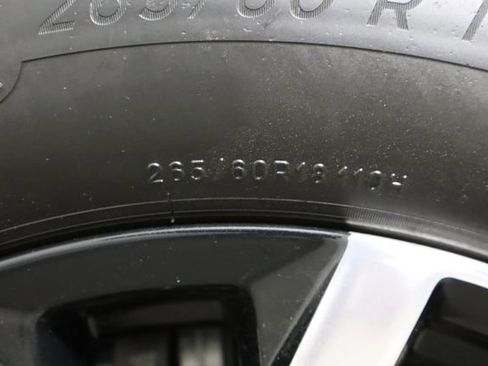 Used 2023 Jeep Grand Cherokee Limited RWD image 50