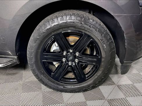 Used 2021 Ford Expedition XLT RWD image 10