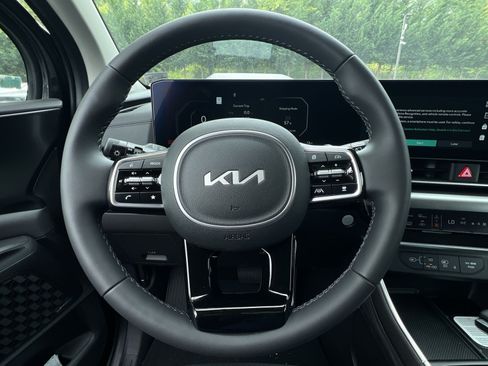 New 2026 Kia Carnival SX Prestige FWD image 24