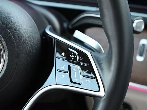 Certified 2024 Mercedes-Benz GLE 450 4MATIC image 17