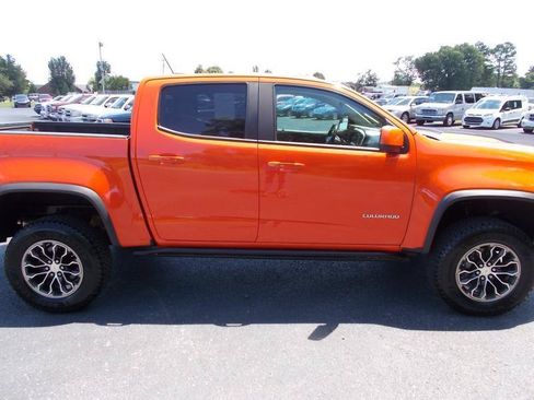 Used 2019 Chevrolet Colorado ZR2 AWD/4WD image 12