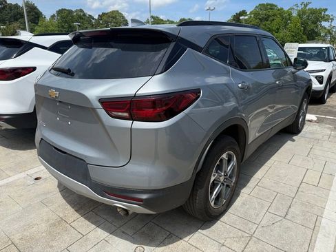 Used 2024 Chevrolet Blazer LT w/ Convenience Package FWD image 4