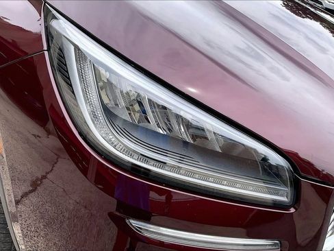 Used 2021 Lincoln Corsair AWD w/ Equipment Group 101A image 27