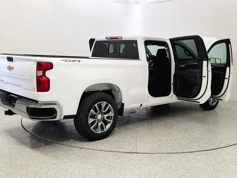 New 2026 Chevrolet Silverado 1500 LT w/ Convenience Package II AWD/4WD image 12