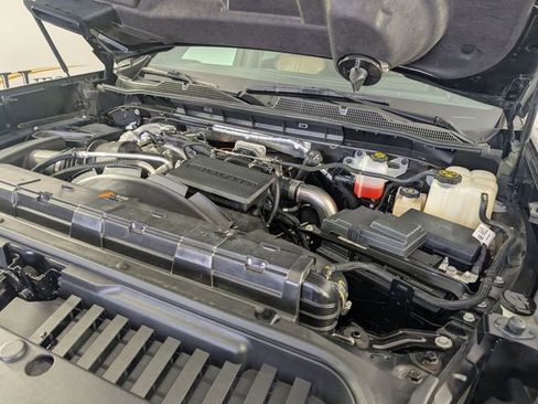 Certified 2024 Chevrolet Silverado 2500 High Country w/ Technology Package image 36