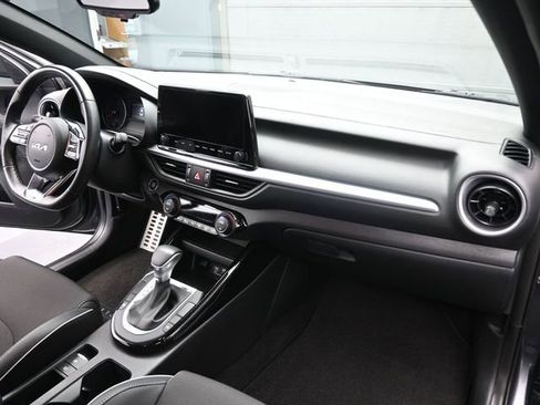 Used 2024 Kia Forte GT-Line image 27