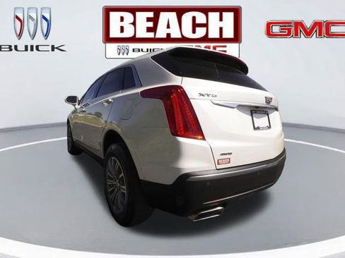 Used 2018 Cadillac XT5 Luxury w/ Driver Awareness Package image 5