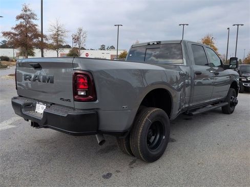 New 2026 RAM 3500 Tradesman image 4
