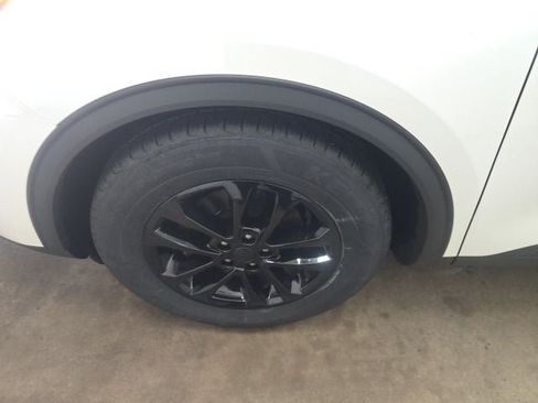 Used 2022 Ford Escape SE w/ Convenience Package FWD image 16