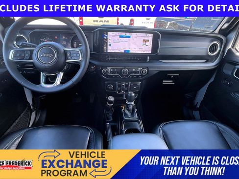 Used 2024 Jeep Wrangler High Altitude AWD/4WD image 12