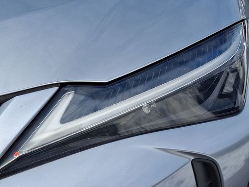 Used 2024 Lexus UX 250h AWD w/ Premium Package image 10