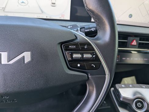 Certified 2023 Kia EV6 Wind RWD image 32
