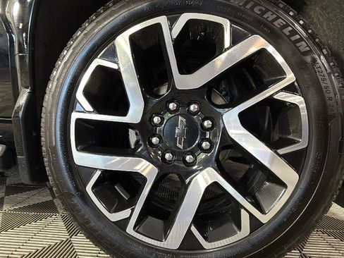 Certified 2024 Chevrolet Silverado EV RST image 40