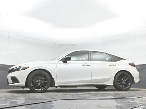 Used 2023 Honda Civic Sport image 30