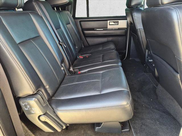 Used 2015 Ford Expedition EL XLT w/ Equipment Group 202A RWD image 16
