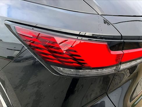 Used 2024 Lexus RX 350h image 28